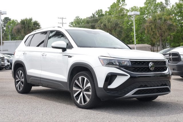2024 Volkswagen Taos 1.5T SE