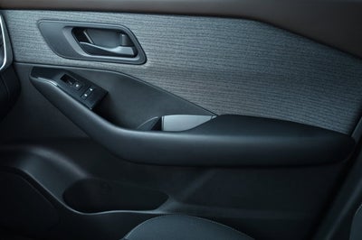 2023 Nissan Rogue S FWD