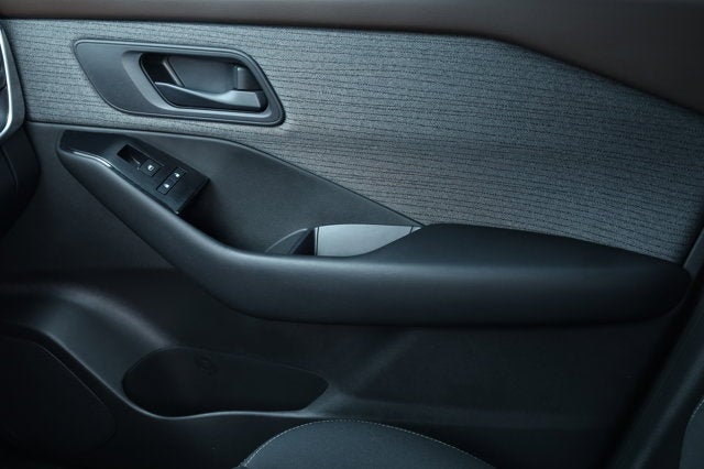 2023 Nissan Rogue S FWD