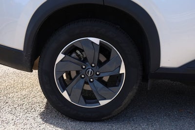 2024 Nissan Rogue SV FWD