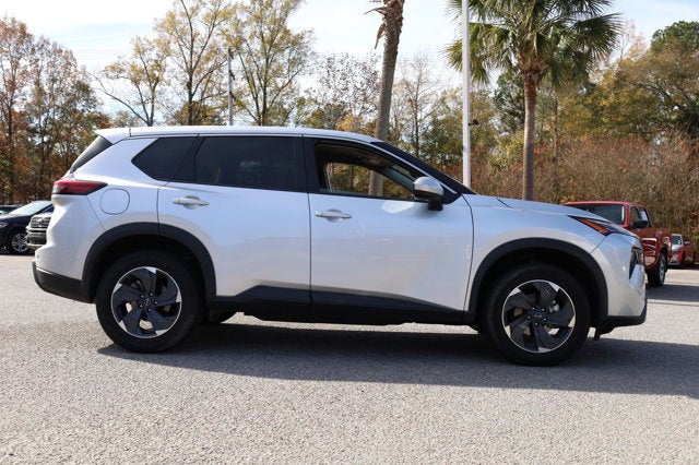 2024 Nissan Rogue SV FWD