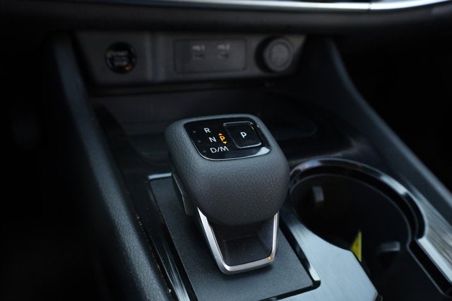 2024 Nissan Rogue SV FWD