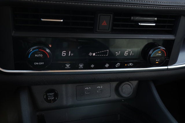 2024 Nissan Rogue SV FWD