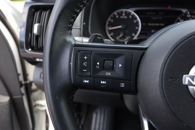 2024 Nissan Pathfinder SV FWD