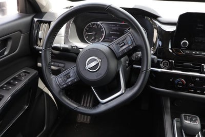 2024 Nissan Pathfinder SV FWD