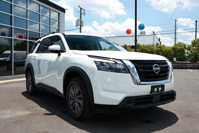 2025 Nissan Pathfinder SV FWD