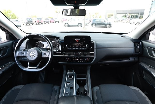 2025 Nissan Pathfinder SV FWD