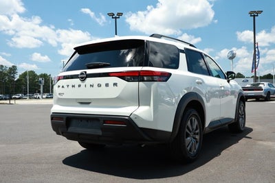 2025 Nissan Pathfinder SV FWD