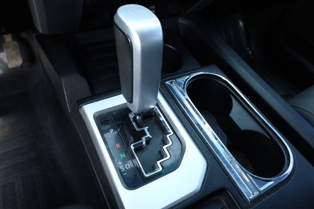 2016 Toyota Tundra SR5 5.7L V8