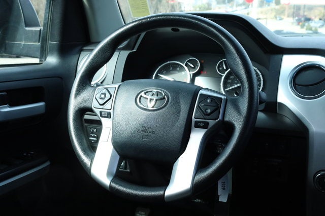 2016 Toyota Tundra SR5 5.7L V8