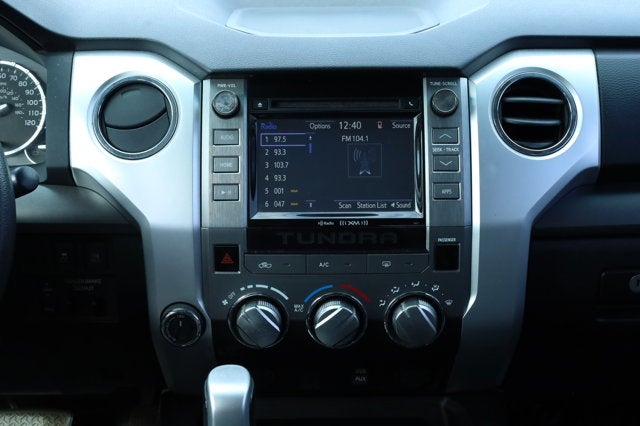 2016 Toyota Tundra SR5 5.7L V8