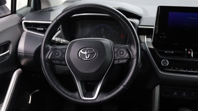 2023 Toyota Corolla Cross XLE