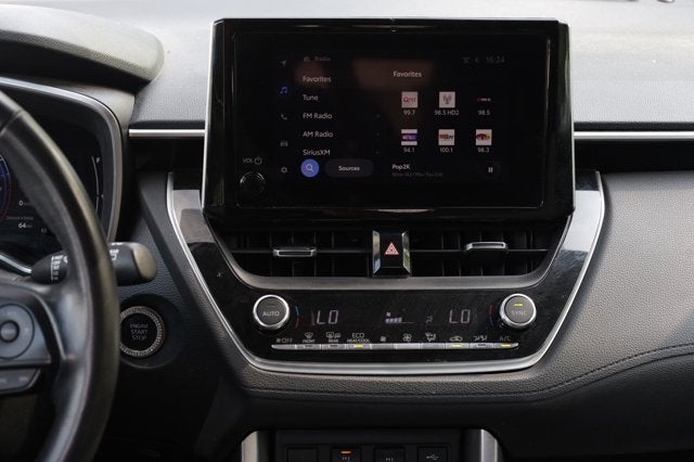 2023 Toyota Corolla Cross XLE