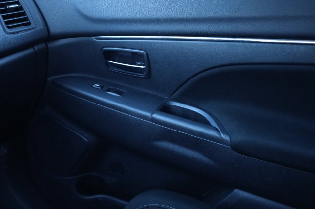 2024 Mitsubishi Outlander Sport SE