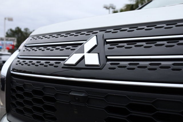 2024 Mitsubishi Outlander SE Black Edition S-AWC