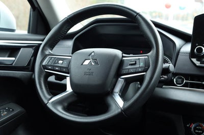 2024 Mitsubishi Outlander SE Black Edition S-AWC