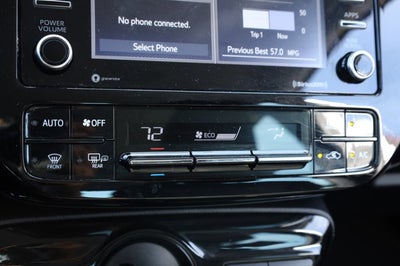 2022 Toyota Prius LE