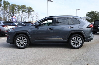 2019 Toyota RAV4 XLE Premium