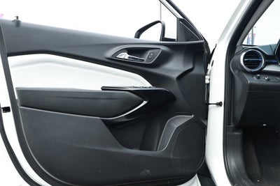 2024 Chevrolet Trax FWD LT