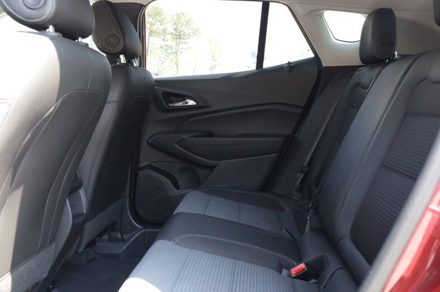 2025 Chevrolet Trax FWD LT