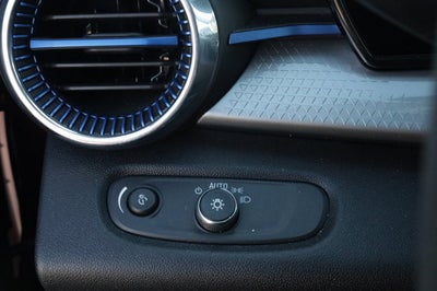 2025 Chevrolet Trax FWD LT