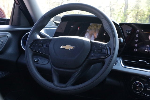 2025 Chevrolet Trax FWD LT