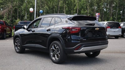 2025 Chevrolet Trax FWD LT