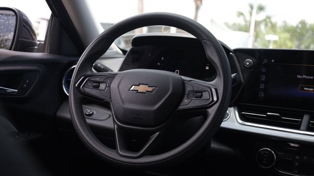 2025 Chevrolet Trax FWD LT