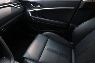2025 Genesis G70 2.5T RWD