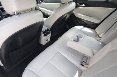 2024 Genesis G70 2.5T RWD