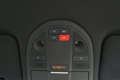 2025 Genesis G70 2.5T RWD