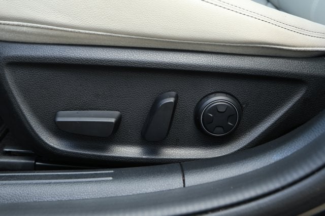 2025 Genesis G70 2.5T RWD