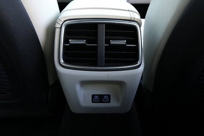 2025 Genesis G70 2.5T RWD