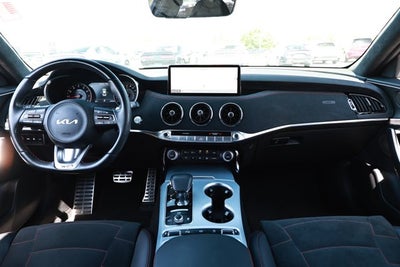 2023 Kia Stinger GT2