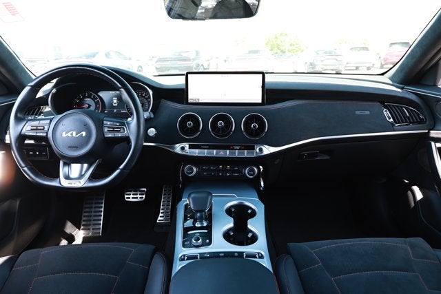 2023 Kia Stinger GT2