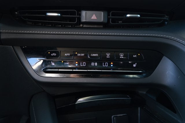 2023 Buick Envision Essence FWD