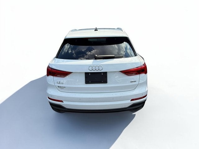2024 Audi Q3 Premium 45 TFSI S line quattro Tiptronic