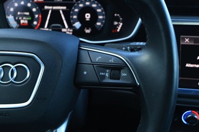 2024 Audi Q3 Premium 45 TFSI S line quattro Tiptronic