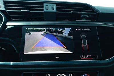 2025 Audi Q3 Premium 45 TFSI S line quattro Tiptronic