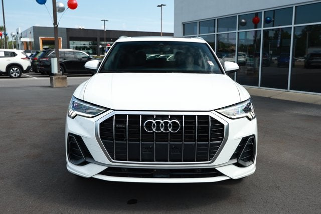 2025 Audi Q3 Premium 45 TFSI S line quattro Tiptronic