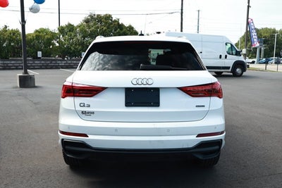 2025 Audi Q3 Premium 45 TFSI S line quattro Tiptronic