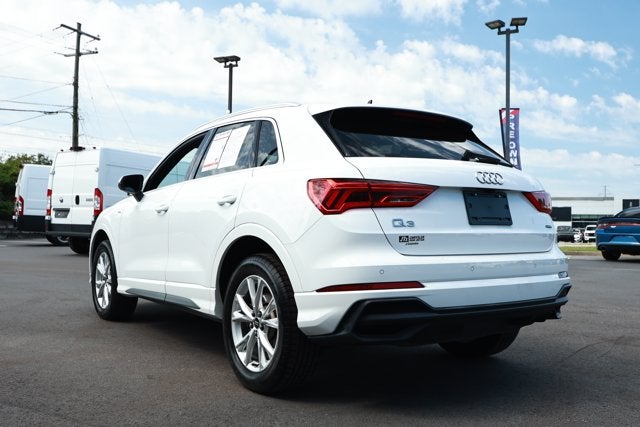 2025 Audi Q3 Premium 45 TFSI S line quattro Tiptronic