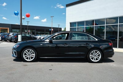 2024 Audi A4 Premium Plus 45 TFSI S line quattro S tronic