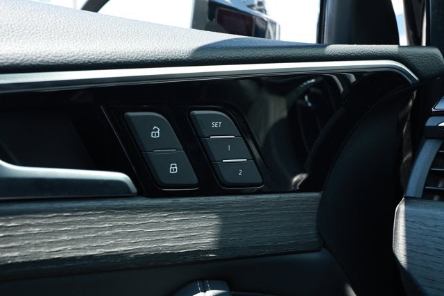 2024 Audi A4 Premium Plus 45 TFSI S line quattro S tronic