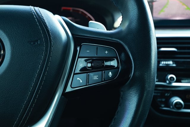 2020 BMW 5 Series 530i