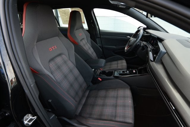 2024 Volkswagen Golf GTI 2.0T S