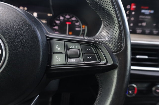 2022 Alfa Romeo Stelvio Ti AWD