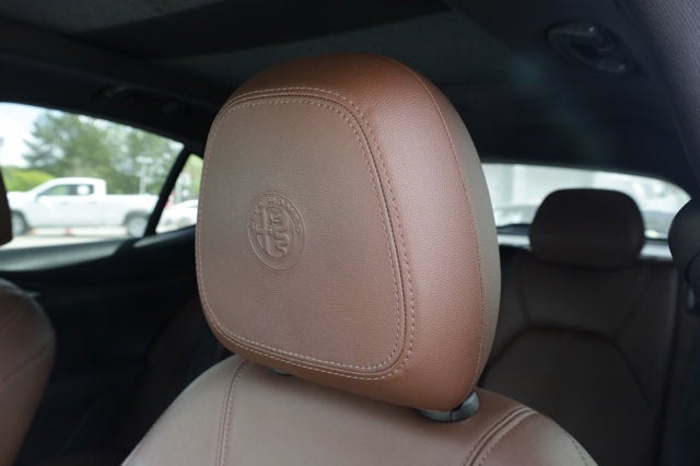 2022 Alfa Romeo Stelvio Ti AWD