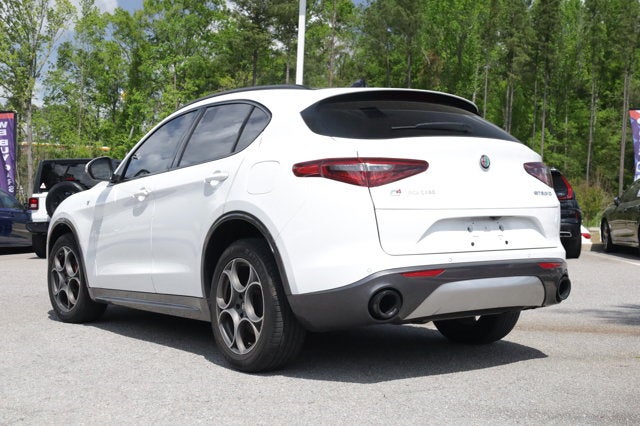 2022 Alfa Romeo Stelvio Ti AWD