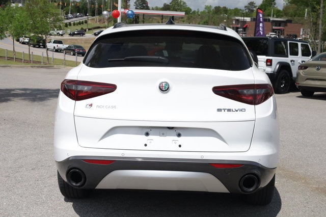 2022 Alfa Romeo Stelvio Ti AWD